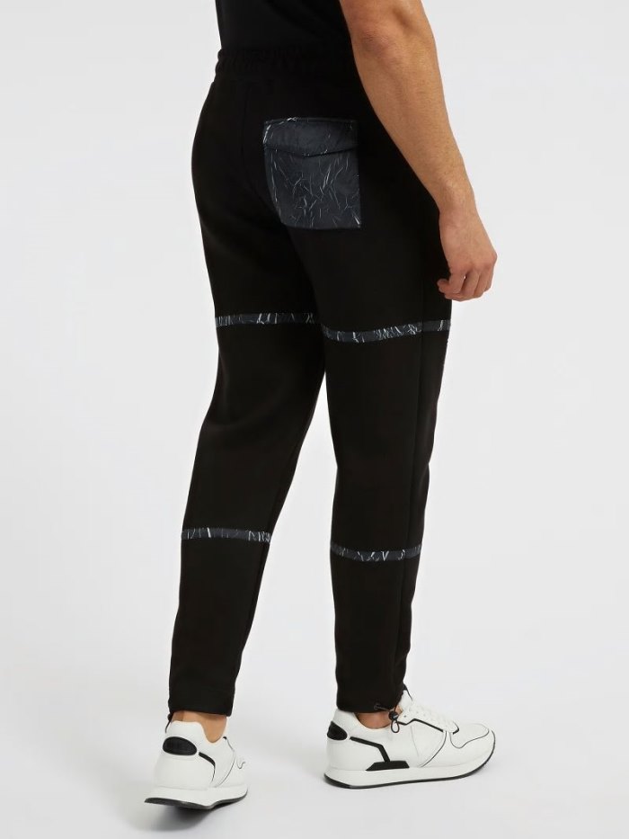 Pantalones Jogger Guess Front Logo Jogger Pant Hombre Negros | SE-870299